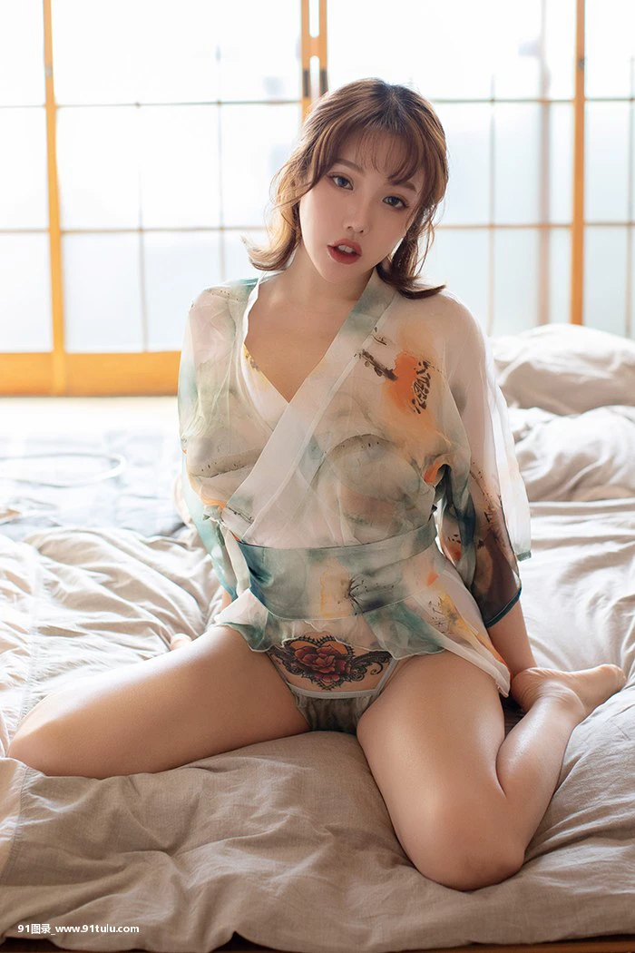 性感美女表情销魂 [30P][ニューヨークタイムズ リッチ 女性 写真 許可なく]